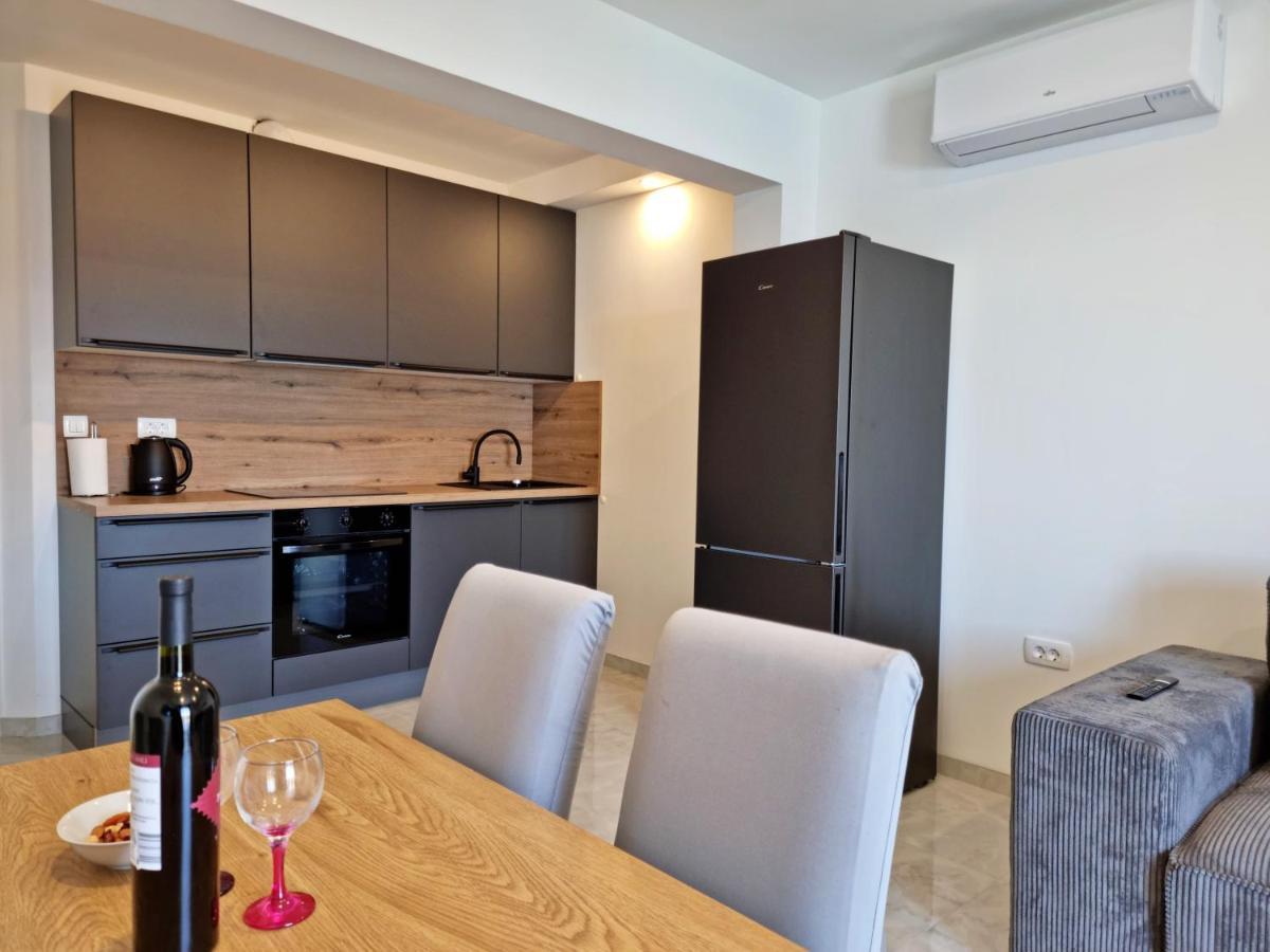 Apartments Zorica Duce Bagian luar foto
