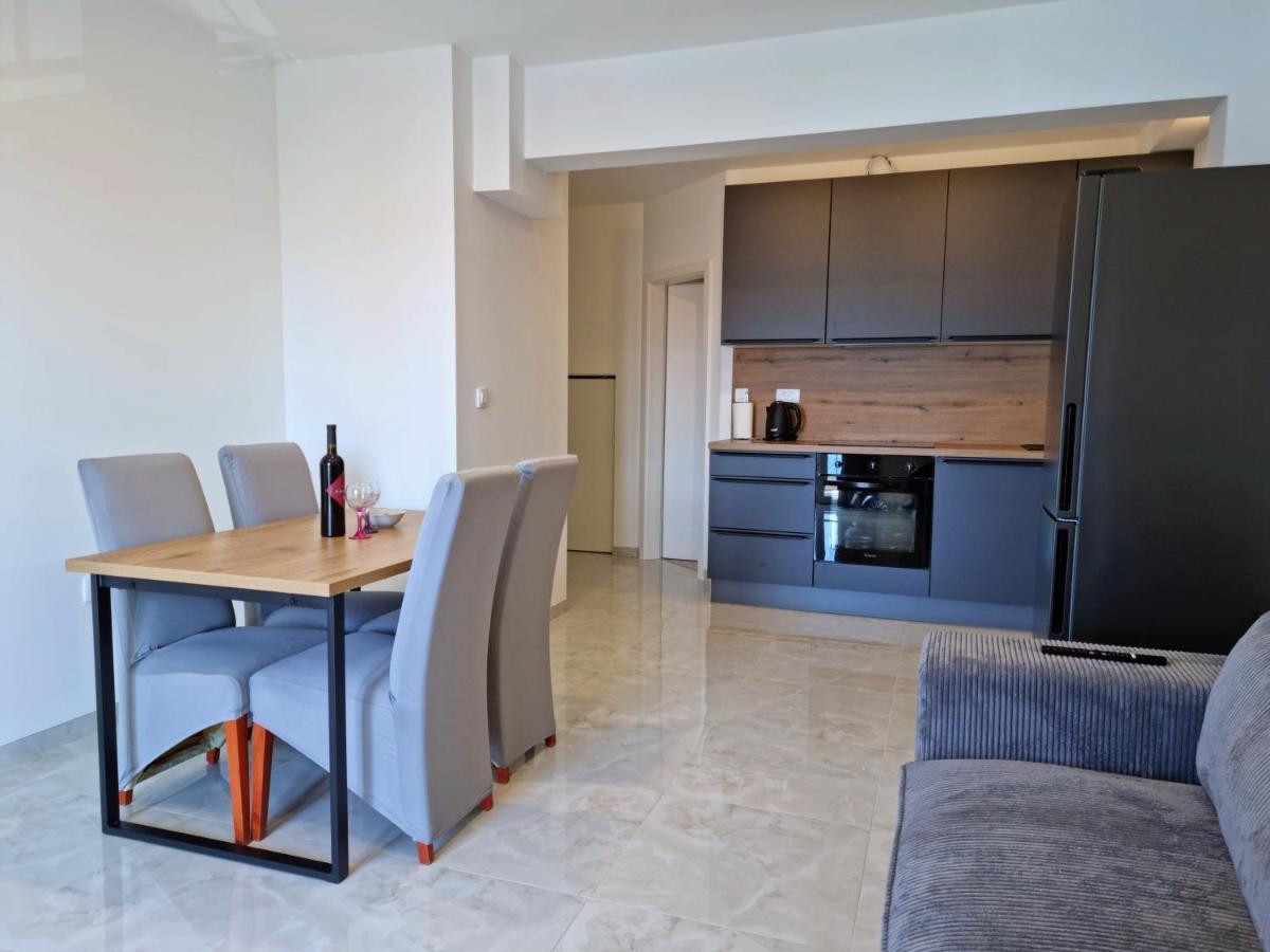 Apartments Zorica Duce Bagian luar foto