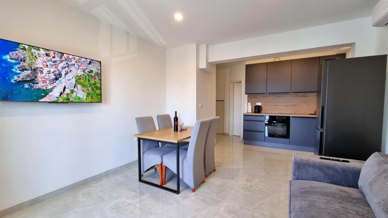 Apartments Zorica Duce Bagian luar foto